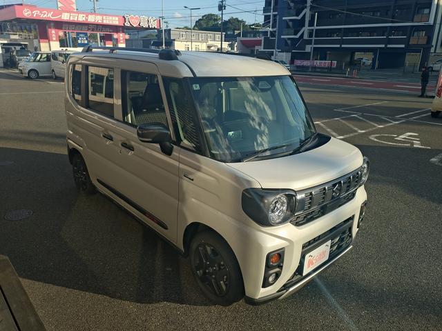 スペーシアギア ハイブリッドＸＺ　両側電動スライドドア　衝突被害軽減ブレーキ　スマートキー　クリアランスソナー　アイドリングストップ　サーキュレーター　ＥＣＳ　ＡＣＣ　ＬＥＤヘッドライト（5枚目）