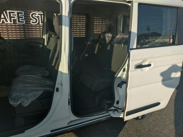 スペーシアギア ハイブリッドＸＺ　両側電動スライドドア　衝突被害軽減ブレーキ　スマートキー　クリアランスソナー　アイドリングストップ　サーキュレーター　ＥＣＳ　ＡＣＣ　ＬＥＤヘッドライト（11枚目）