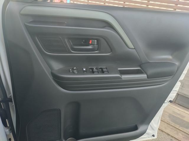 スペーシアギア ハイブリッドＸＺ　両側電動スライドドア　衝突被害軽減ブレーキ　スマートキー　クリアランスソナー　アイドリングストップ　サーキュレーター　ＥＣＳ　ＡＣＣ　ＬＥＤヘッドライト（38枚目）