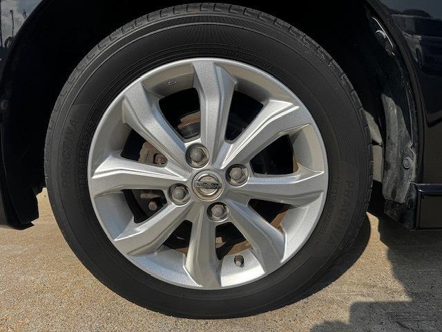 デイズ ハイウェイスター　Ｘ　ナビ・バックカメラ　衝突被害軽減ブレーキ　スマートキー　アイドリングストップ　ＥＣＳ　ＨＩＤヘッドライト（22枚目）