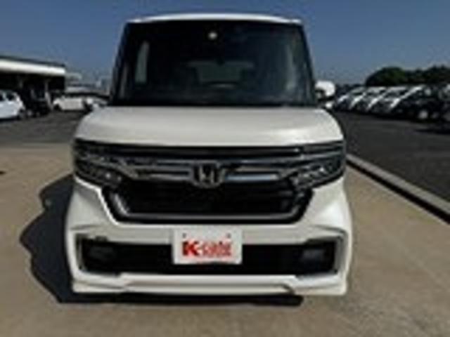 Ｎ－ＢＯＸカスタム Ｌ　Ｈｏｎｄａ　ＳＥＮＳＩＮＧ　フルセグナビＢｌｕｅｔｏｏｔｈ付　バックカメラ　両側スライド片側電動ドア　スマートキー　シートヒーター　ＡＣＣ　ＥＣＳ　ＥＴＣ　ＬＥＤヘッドライト（3枚目）