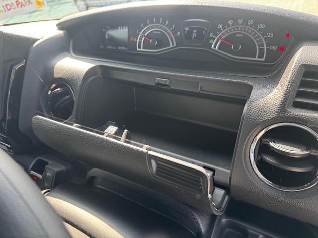 Ｎ－ＢＯＸカスタム Ｌ　Ｈｏｎｄａ　ＳＥＮＳＩＮＧ　フルセグナビＢｌｕｅｔｏｏｔｈ付　バックカメラ　両側スライド片側電動ドア　スマートキー　シートヒーター　ＡＣＣ　ＥＣＳ　ＥＴＣ　ＬＥＤヘッドライト（31枚目）