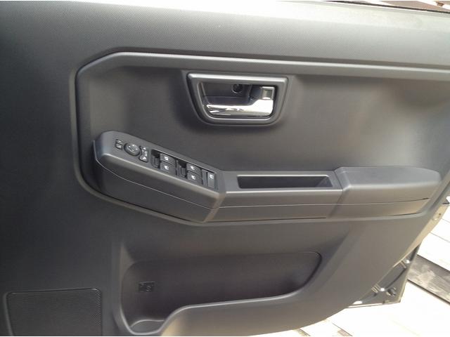 タフト Ｇ　メッキパック　衝突被害軽減ブレーキ　スマートキー　クリアランスソナー　アイドリングストップ　ＥＣＳ　シートヒーター　ＬＥＤヘッドライト（32枚目）