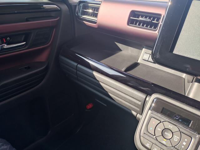 スペーシアカスタム ハイブリッドＸＳ　両側電動スライドドア　スマートキー　衝突被害軽減ブレーキ　アイドリングストップ　ＥＣＳ　シート＆ハンドルヒーター　サーキュレーター　ＬＥＤヘッドライト（29枚目）