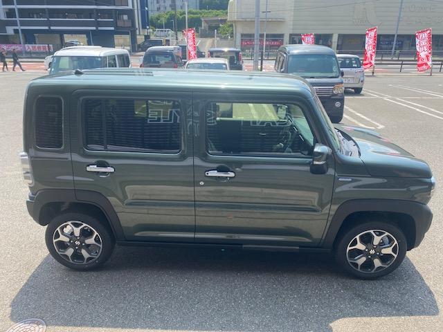 ハスラー ハイブリッドＸ　衝突被害軽減ブレーキ　車線逸脱防止装置　スマートキー　クリアランスソナー　アイドリングストップ　ＡＣＣ　ＥＣＳ　シートヒーター　ＬＥＤヘッドライト（5枚目）