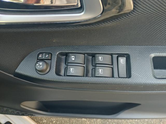 ムーヴ カスタム　ＸリミテッドＩＩ　ＳＡＩＩＩ　フルセグナビ・Ｂｌｕｅｔｏｏｔｈ付　バックカメラ　衝突被害軽減ブレーキ　車線逸脱防止装置　スマートキー　アイドリングストップ　シートヒーター　ドライブレコーダー　ＬＥＤヘッドライト（32枚目）