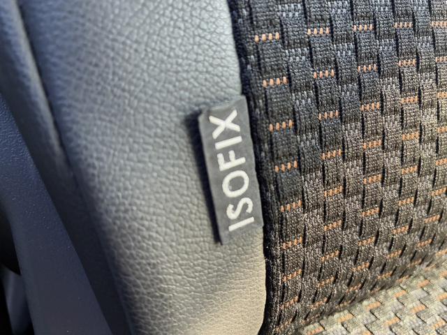 ハスラー ＪスタイルＩＩ　衝突被害軽減ブレーキ　車線逸脱防止装置　スマートキー　アイドリングストップ　シートヒーター　ＥＣＳ　ＨＩＤヘッドライト　代車ＵＰ（11枚目）