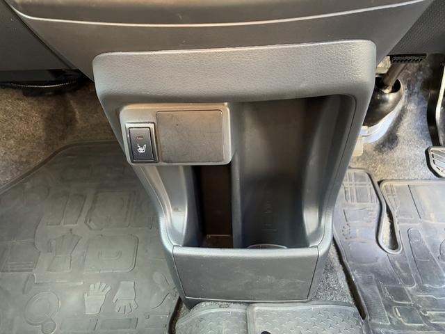 ハスラー ＪスタイルＩＩ　衝突被害軽減ブレーキ　車線逸脱防止装置　スマートキー　アイドリングストップ　シートヒーター　ＥＣＳ　ＨＩＤヘッドライト　代車ＵＰ（19枚目）