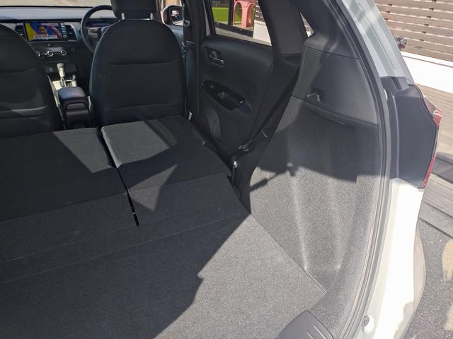 フィット ホーム　Ｈｏｎｄａ　ＳＥＮＳＩＮＧ　純正フルセグナビ　Ｂｌｕｅｔｏｏｔｈ付　バックカメラ　スマートキー　クリアランスソナー　ＡＣＣ　ＥＴＣ　ＥＣＳ　ドライブレコーダー　ＬＥＤヘッドライト（14枚目）