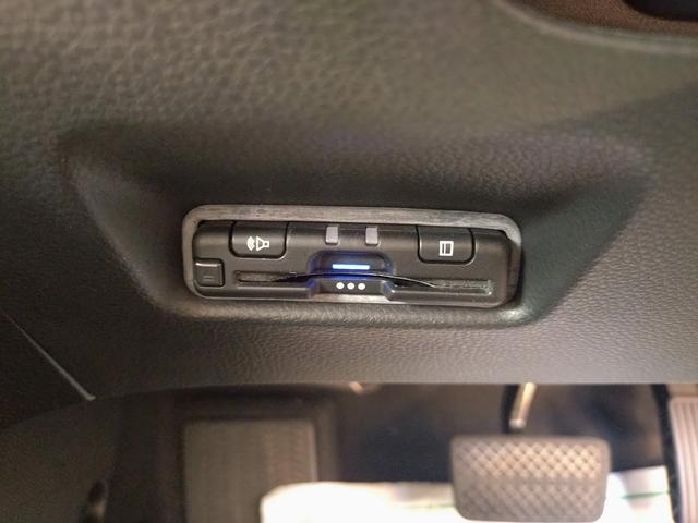 フィット ホーム　Ｈｏｎｄａ　ＳＥＮＳＩＮＧ　純正フルセグナビ　Ｂｌｕｅｔｏｏｔｈ付　バックカメラ　スマートキー　クリアランスソナー　ＡＣＣ　ＥＴＣ　ＥＣＳ　ドライブレコーダー　ＬＥＤヘッドライト（31枚目）