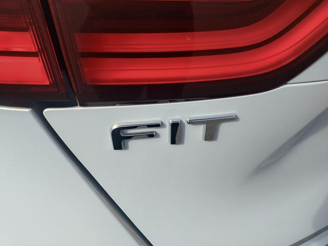 フィット ホーム　Ｈｏｎｄａ　ＳＥＮＳＩＮＧ　純正フルセグナビ　Ｂｌｕｅｔｏｏｔｈ付　バックカメラ　スマートキー　クリアランスソナー　ＡＣＣ　ＥＴＣ　ＥＣＳ　ドライブレコーダー　ＬＥＤヘッドライト（52枚目）