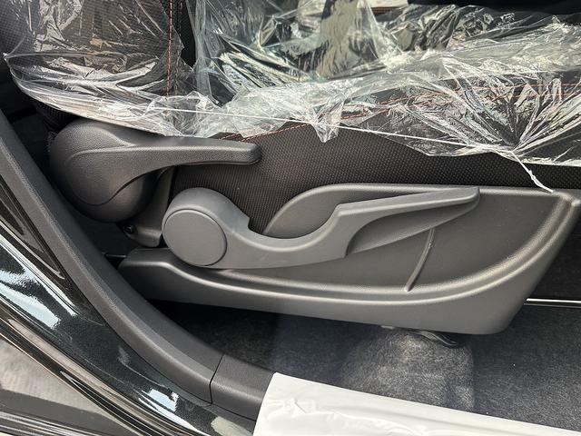 タフト G メッキパック 衝突被害軽減ブレーキ スマートキー クリアランスソナー アイドリングストップ ECS シートヒーター LEDヘッドライト(42枚目)