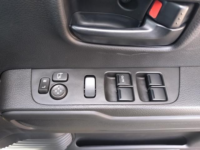 ハスラー ハイブリッドＧ　衝突被害軽減ブレーキ　車線逸脱防止装置　スマートキー　クリアランスソナー　アイドリングストップ　ＡＣＣ　ＥＣＳ　シートヒーター　ＬＥＤヘッドライト（30枚目）