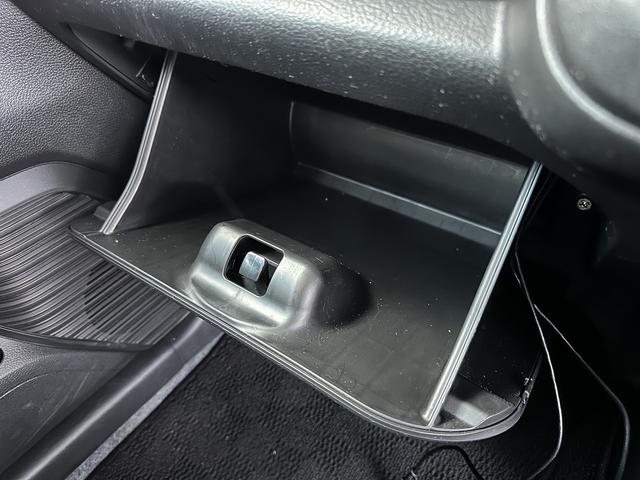 �{�i�I�ȃJ�t�F�𕹐݂����V�����R���Z�v�g�̂��X�ł��I