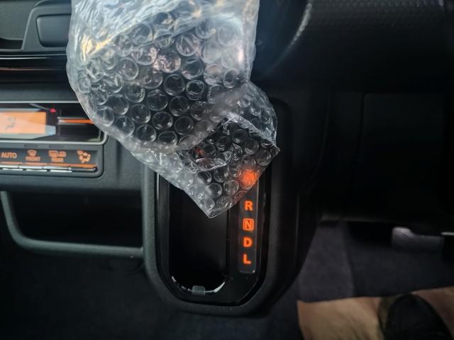 ハスラー ハイブリッドＸ　衝突被害軽減ブレーキ　車線逸脱防止装置　スマートキー　クリアランスソナー　アイドリングストップ　ＡＣＣ　ＥＣＳ　シートヒーター　ＬＥＤヘッドライト（15枚目）