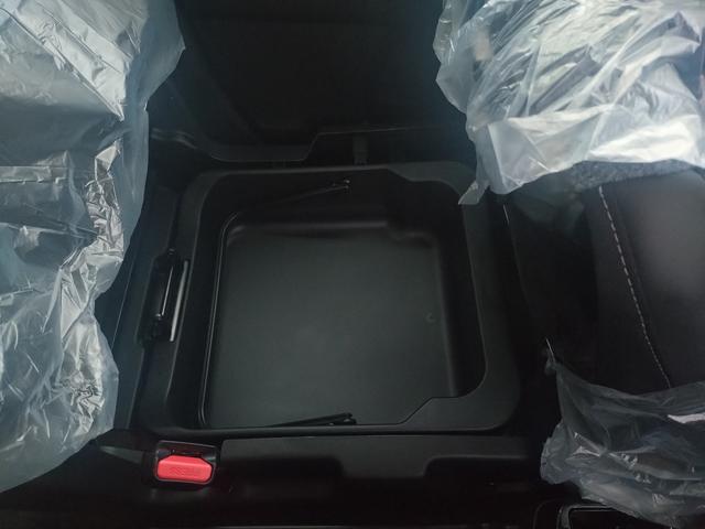 ハスラー ハイブリッドＸ　衝突被害軽減ブレーキ　車線逸脱防止装置　スマートキー　クリアランスソナー　アイドリングストップ　ＡＣＣ　ＥＣＳ　シートヒーター　ＬＥＤヘッドライト（21枚目）