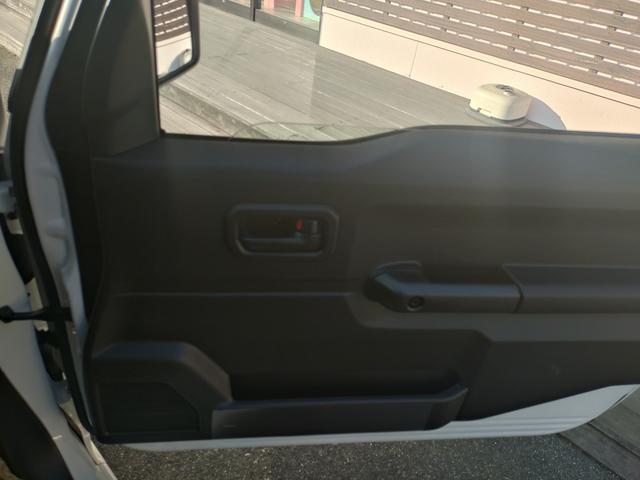 ���݂����̂��Ԃ̍���E����������Ȃ��Ă���܂��B�����X���A���̏�ő�����I�[���̍���z�ɂ����҉������I