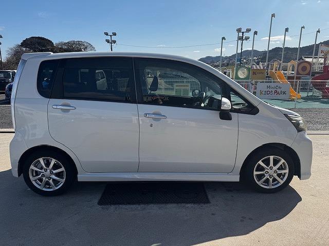 �P�C�J�t�F�̓I�[�����[�J�[�̂��Ԃ���葵���Ă���܂��̂ŁA�P�x�̂�����ŃI�[�����[�J�[�̂��Ԃ����ۂɌ��Ĕ�ׂĂ����������Ƃ��o���܂��B����Ԃ��������p�ӂ��Ă���܂��̂ŁA�y��������ׂ��܂��傤�I