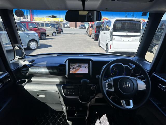 Ｎ－ＢＯＸカスタム Ｇ・Ｌパッケージ　純正フルセグナビ　Ｂｌｕｅｔｏｏｔｈ付　バックカメラ　両側スライド片側電動ドア　スマートキー　ＥＴＣ　ＥＣＳ　アイドリングストップ　ＨＩＤヘッドライト（12枚目）