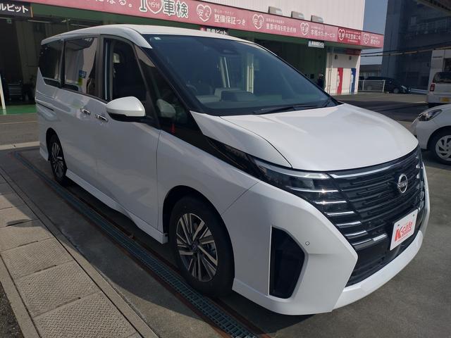 セレナ ハイウェイスターＶ　ナビ・Ｂｌｕｅｔｏｏｔｈ　バックカメラ　スマートキー　両側電動スライドドア　衝突被害軽減ブレーキ　アイドリングストップ　クリアランスソナー　ＥＴＣ　ＬＥＤヘッドライト　ＭＴモード付（5枚目）