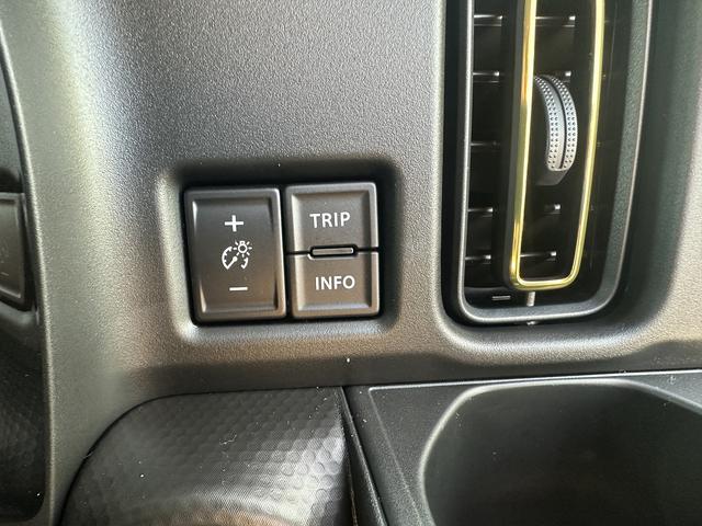 ハスラー ハイブリッドＸ　衝突被害軽減ブレーキ　車線逸脱防止装置　スマートキー　クリアランスソナー　アイドリングストップ　ＡＣＣ　ＥＣＳ　シートヒーター　ＬＥＤヘッドライト（13枚目）