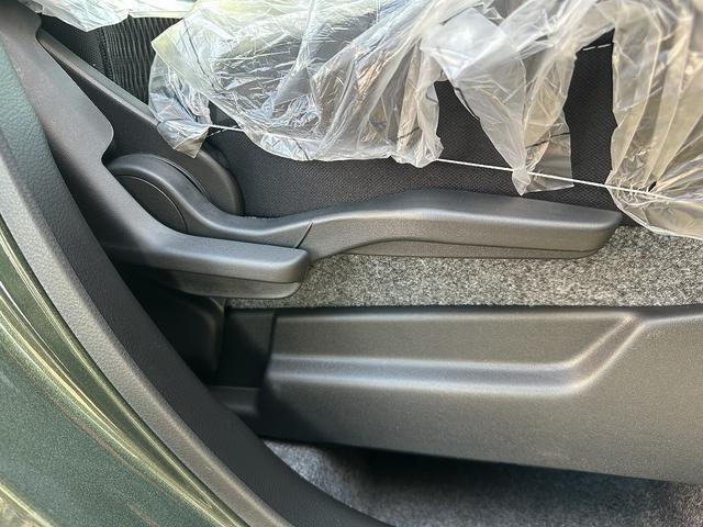 ハスラー ハイブリッドＸ　衝突被害軽減ブレーキ　車線逸脱防止装置　スマートキー　クリアランスソナー　アイドリングストップ　ＡＣＣ　ＥＣＳ　シートヒーター　ＬＥＤヘッドライト（26枚目）