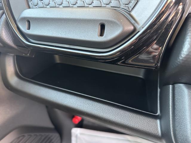 ハスラー ハイブリッドＸ　衝突被害軽減ブレーキ　車線逸脱防止装置　スマートキー　クリアランスソナー　アイドリングストップ　ＡＣＣ　ＥＣＳ　シートヒーター　ＬＥＤヘッドライト（32枚目）