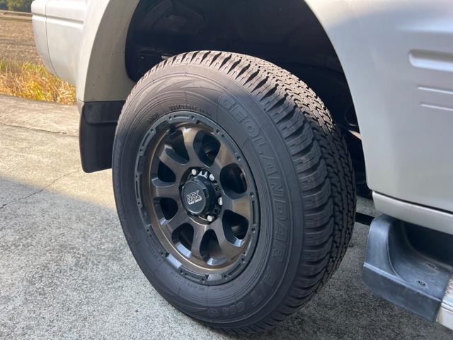TXリミテッド 最終モデル 1KDディーゼルターボ4WD リフトアップ アルミマフラー ナビTVDVD ドラレコ(20枚目)