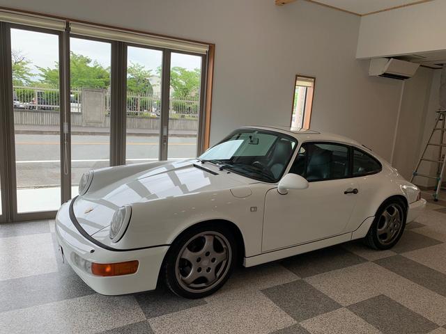 ９１１カレラ４　５速マニュアル　正規ディーラー　サンルーフ　エンジンＯＨ済み　社外品足回り(3枚目)