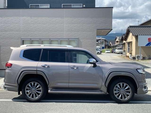 トヨタ ランドクルーザー ZX 寒冷地仕様・モデリスタエアロ