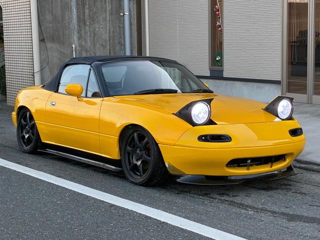 ユーノスロードスター ＪリミテッドＩＩ　社外ＡＷ・車高調・マキシムエＥＸマニホールド・触媒ストレート・社外サイドスカート、ガーニッシュ、テールランプ付き・５ＭＴ（21枚目）