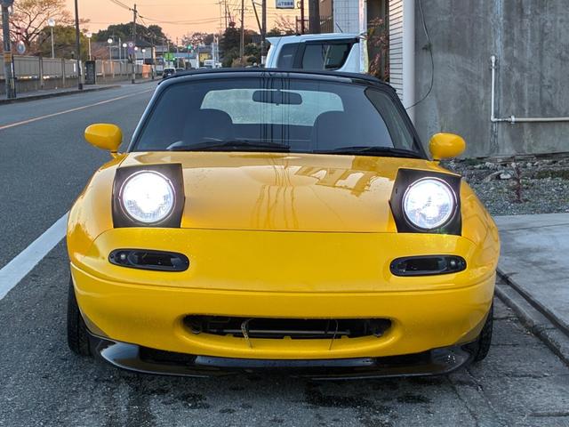 ユーノスロードスター ＪリミテッドＩＩ　社外ＡＷ・車高調・マキシムエＥＸマニホールド・触媒ストレート・社外サイドスカート、ガーニッシュ、テールランプ付き・５ＭＴ（22枚目）