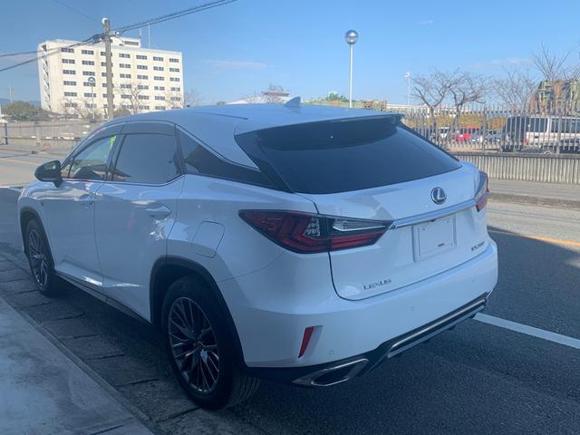 ＲＸ ＲＸ３００　Ｆスポーツ　サンルーフ・セーフティーシステム・全方位ドライブレコーダー・赤革シート（5枚目）