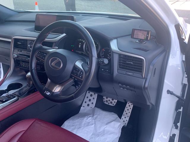 ＲＸ ＲＸ３００　Ｆスポーツ　サンルーフ・セーフティーシステム・全方位ドライブレコーダー・赤革シート（19枚目）