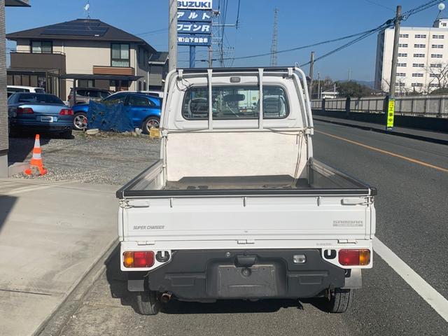 サンバートラック ＴＣ　三方開　スーパーチャージャー　４ＷＤ（5枚目）