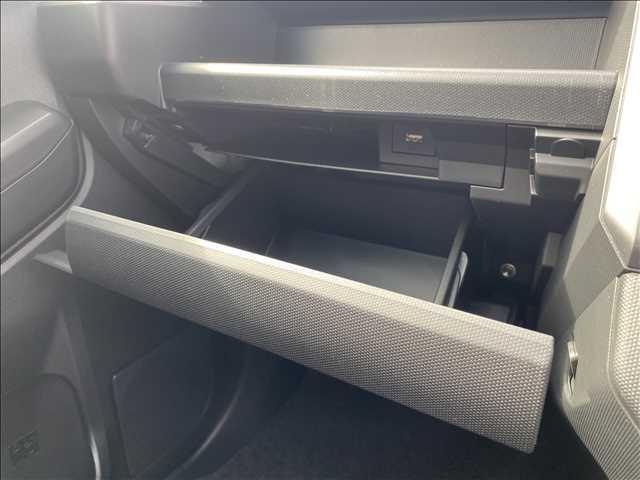 タフト Ｇ　届出済未使用車　衝突被害軽減ブレーキ　純正アルミホイール　ＬＥＤヘッドランプ　盗難防止システム　シートヒーター　エアコン　パワーステアリング　パワーウィンドウ　ＡＢＳ　被害軽減ブレーキ　シートＨ（31枚目）