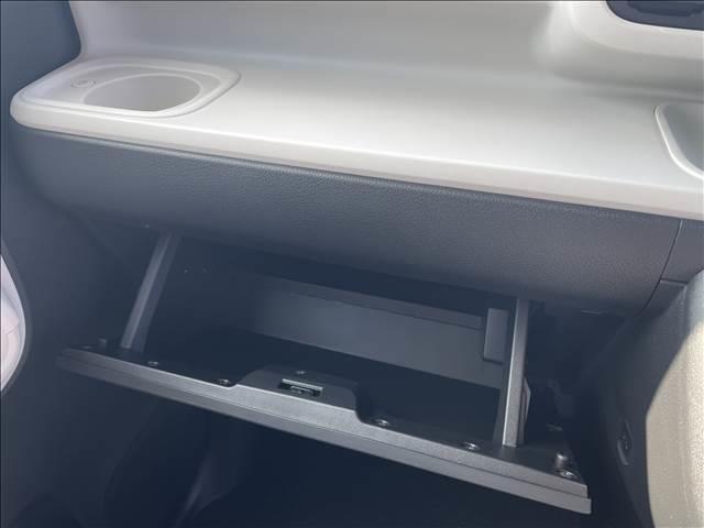 ムーヴキャンバス ストライプスＧ　届出済未使用車　衝突被害軽減ブレーキ　オートマチックハイビーム　レーンアシスト　両側電動スライドドア　アイドリングストップ　バックカメラ　盗難防止システム　寒冷地仕様　スマートキー　ベンチシート（34枚目）