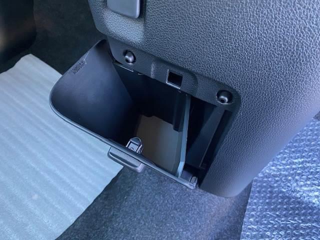 ムーヴキャンバス ストライプスＧ　届出済未使用車　衝突被害軽減ブレーキ　オートマチックハイビーム　レーンアシスト　両側電動スライドドア　アイドリングストップ　バックカメラ　盗難防止システム　寒冷地仕様　スマートキー　ベンチシート（41枚目）