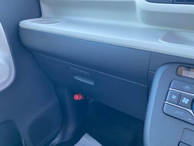 ムーヴキャンバス ストライプスＧ　届出済未使用車　衝突被害軽減ブレーキ　オートマチックハイビーム　レーンアシスト　両側電動スライドドア　アイドリングストップ　バックカメラ　盗難防止システム　寒冷地仕様　スマートキー　ベンチシート（42枚目）