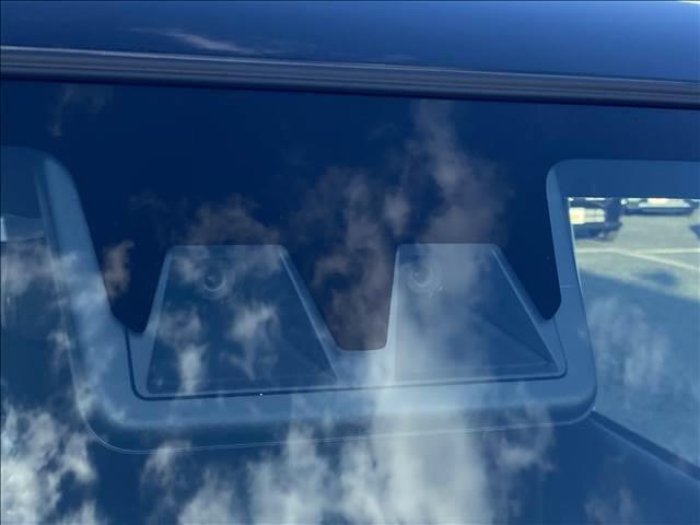 タフト Ｇ　届出済未使用車　アイドリングストップ　盗難防止装置　バックカメラ　衝突被害軽減ブレーキ　横滑り防止装置　シートヒーター　スマートキー　寒冷地仕様車　サンルーフ　ガラスルーフ　ルーフレール（41枚目）