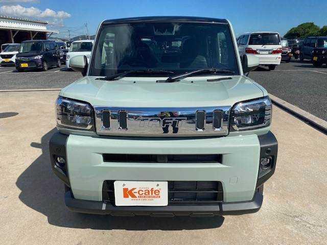 タフト Ｇ　届出済未使用車　アイドリングストップ　盗難防止装置　バックカメラ　衝突被害軽減ブレーキ　横滑り防止装置　シートヒーター　スマートキー　サンルーフ　ルーフレール　寒冷地仕様車　ガラスルーフ　シートＨ（2枚目）