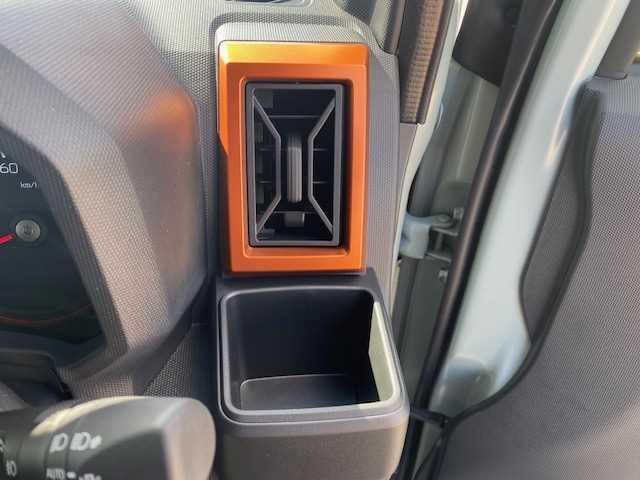 タフト Ｇ　届出済未使用車　アイドリングストップ　盗難防止装置　バックカメラ　衝突被害軽減ブレーキ　横滑り防止装置　シートヒーター　スマートキー　サンルーフ　ルーフレール　寒冷地仕様車　ガラスルーフ　シートＨ（31枚目）