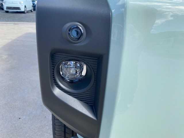 タフト Ｇ　届出済未使用車　アイドリングストップ　盗難防止装置　バックカメラ　衝突被害軽減ブレーキ　横滑り防止装置　シートヒーター　スマートキー　サンルーフ　ルーフレール　寒冷地仕様車　ガラスルーフ　シートＨ（41枚目）