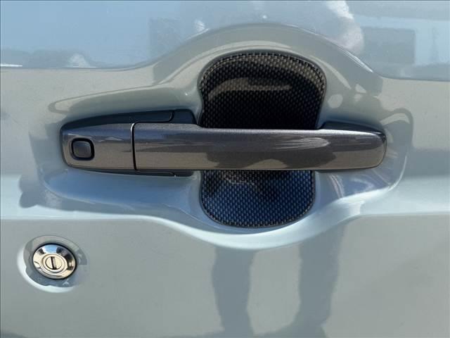 スペーシアギア ハイブリッドＸＺ　純正フルセグナビ・Ｂｌｕｅｔｏｏｔｈ　バックカメラ　両側電動スライドドア　スマートキー　衝突被害軽減ブレーキ　車線逸脱防止装置　クリアランスソナー　ＥＣＳ　サーキュレーター　ＬＥＤヘッドライト（4枚目）
