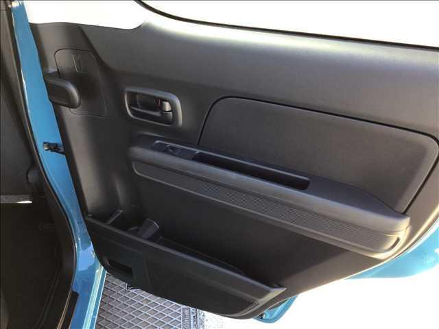 ワゴンＲ ＦＸ　衝突被害軽減ブレーキ　車線逸脱防止装置　スマートキー　クリアランスソナー　ＥＣＳ（30枚目）