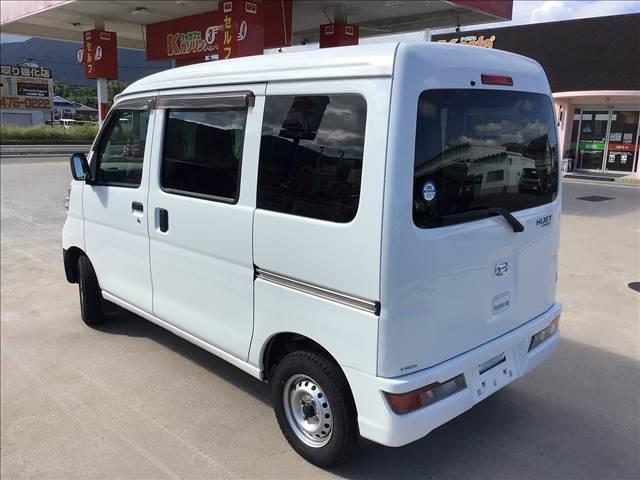 ハイゼットカーゴ ＤＸ　ＳＡＩＩＩ　ハイルーフ　衝突被害軽減ブレーキ　両側スライドドア　アイドリングストップ　ＥＣＳ　クリアランスソナー（8枚目）