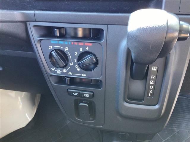 ハイゼットカーゴ ＤＸ　ＳＡＩＩＩ　ハイルーフ　衝突被害軽減ブレーキ　両側スライドドア　アイドリングストップ　ＥＣＳ　クリアランスソナー（43枚目）