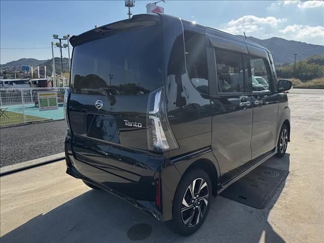 タント カスタムＸ　フルセグナビ・Ｂｌｕｅｔｏｏｔｈ付　バックカメラ　両側電動スライドドア　スマートキー　衝突被害軽減ブレーキ　アイドリングストップ　クリアランスソナー　ＥＴＣ　ＥＣＳ　シートヒーター　ＬＥＤヘッドライト（8枚目）