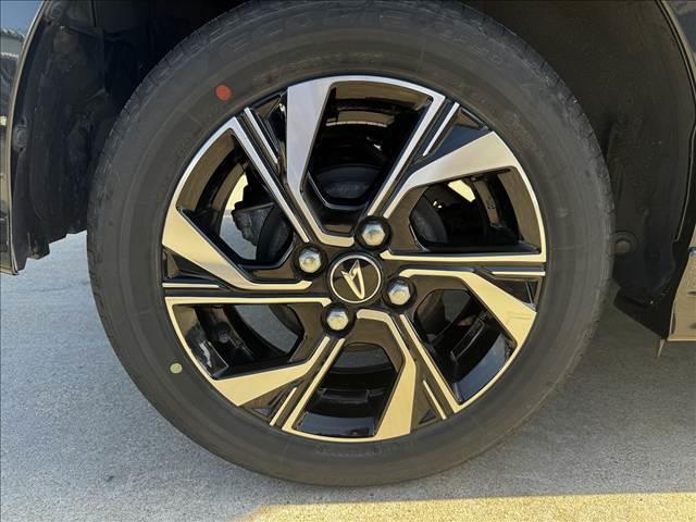 タント カスタムＸ　フルセグナビ・Ｂｌｕｅｔｏｏｔｈ付　バックカメラ　両側電動スライドドア　スマートキー　衝突被害軽減ブレーキ　アイドリングストップ　クリアランスソナー　ＥＴＣ　ＥＣＳ　シートヒーター　ＬＥＤヘッドライト（22枚目）