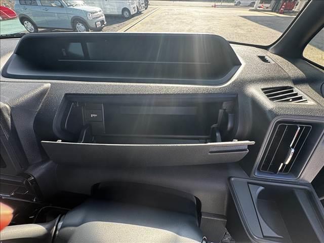 タント カスタムＸ　フルセグナビ・Ｂｌｕｅｔｏｏｔｈ付　バックカメラ　両側電動スライドドア　スマートキー　衝突被害軽減ブレーキ　アイドリングストップ　クリアランスソナー　ＥＴＣ　ＥＣＳ　シートヒーター　ＬＥＤヘッドライト（28枚目）